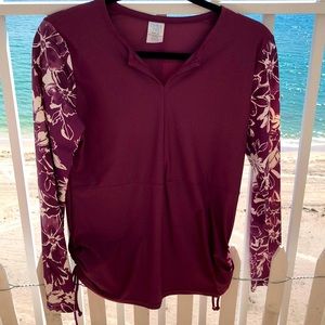 Time and Tru stretchy long sleeve “V” neck top. BEAUTIFUL WINE COLOR